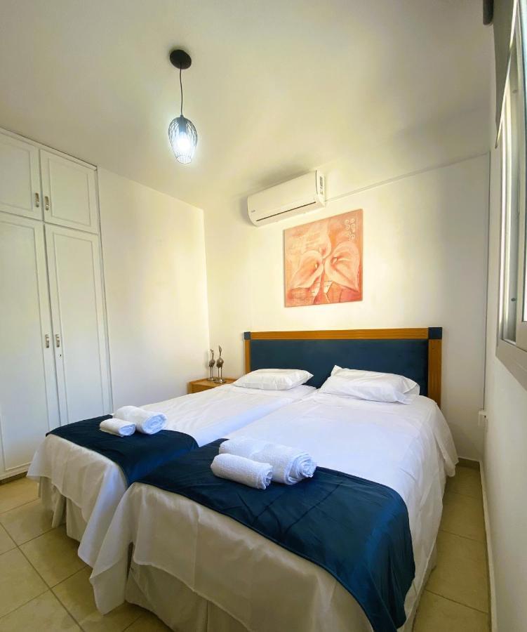 Penny'S Kato Paphos Apartment エクステリア 写真