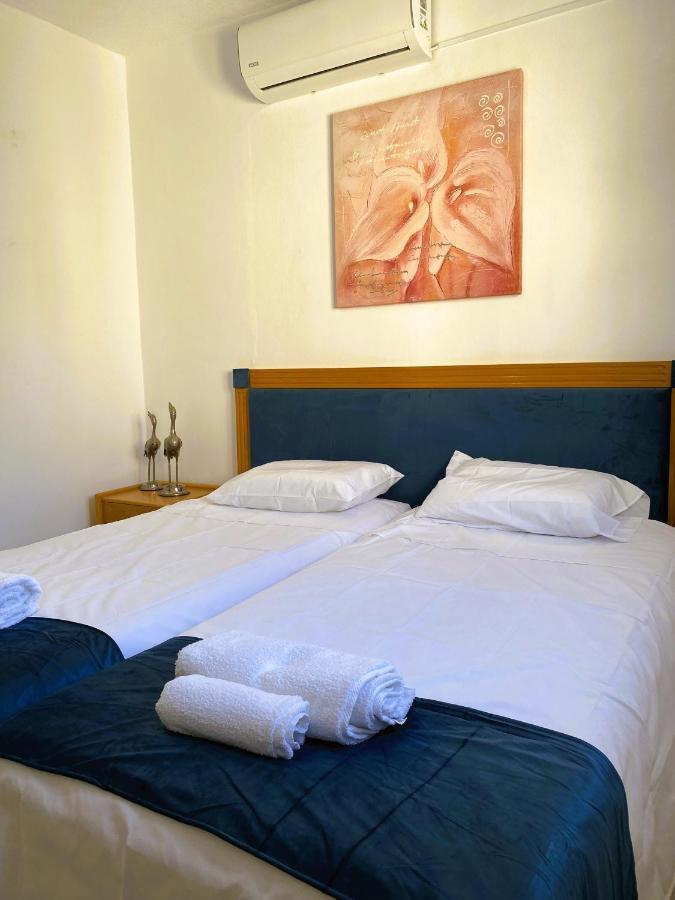 Penny'S Kato Paphos Apartment エクステリア 写真