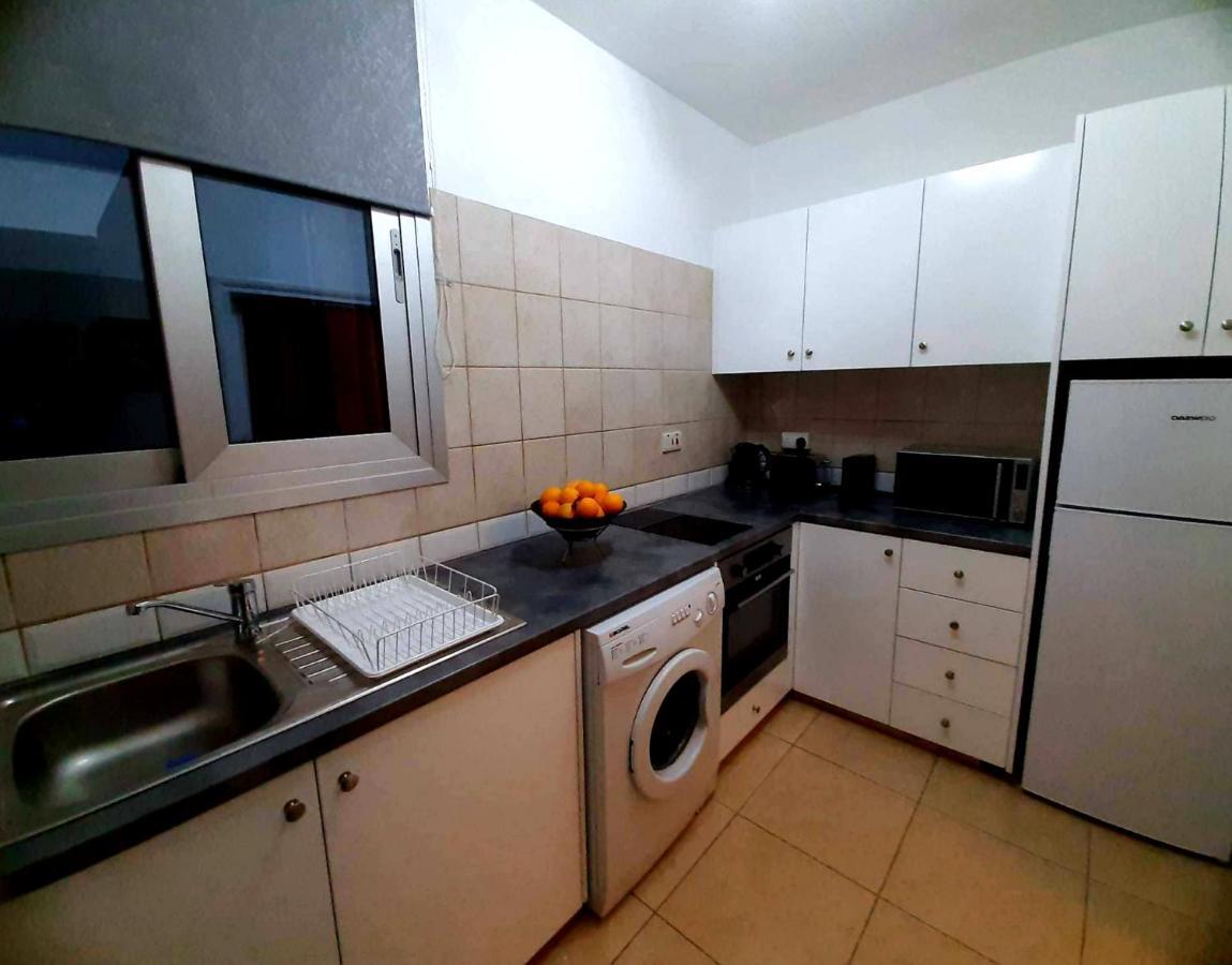 Penny'S Kato Paphos Apartment エクステリア 写真