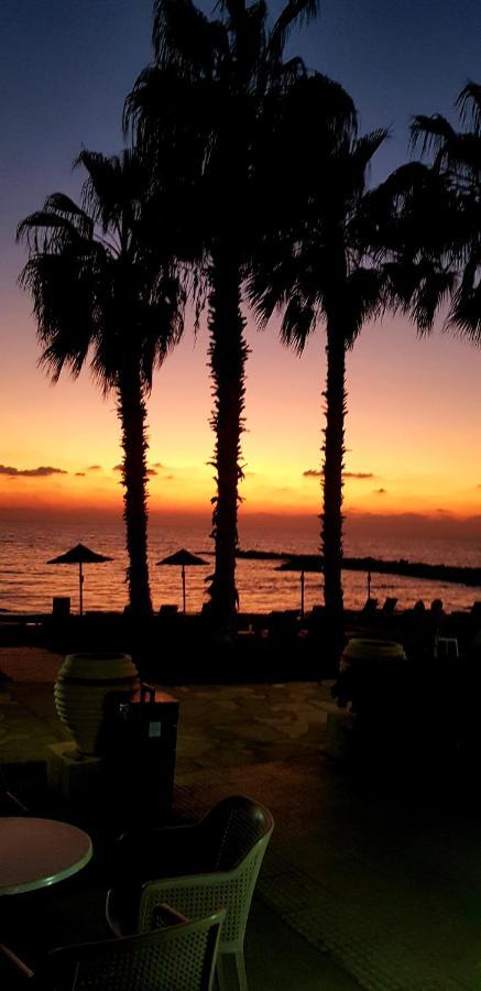 Penny'S Kato Paphos Apartment エクステリア 写真